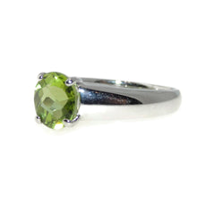 Load image into Gallery viewer, Classic 14k White Gold Peridot Solitaire Ring