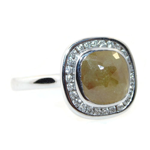 Diamond Ring with Diamond Halo in 14k