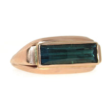 Load image into Gallery viewer, Vintage Men&#39;s Green Tourmaline Ring in 14k Rose Gold
