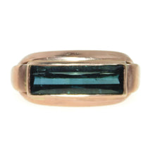 Load image into Gallery viewer, Vintage Men&#39;s Green Tourmaline Ring in 14k Rose Gold
