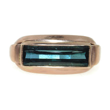 Load image into Gallery viewer, Vintage Men&#39;s Green Tourmaline Ring in 14k Rose Gold
