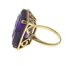 Load image into Gallery viewer, Vintage Purple 18.0 Carat Amethyst Statement Carved Ring in 14k Yellow Gold
