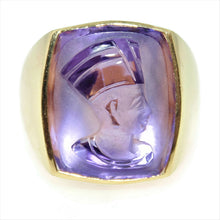 Load image into Gallery viewer, Men&#39;s Estate 18k Yellow Gold Pharaoh Cameo Carved Amethyst Ring
