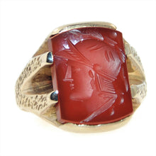 Load image into Gallery viewer, Men&#39;s Estate Carved Cameo Warrior Carnelian Ring in 14k Yellow Gold
