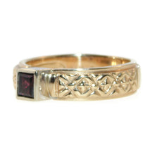 Load image into Gallery viewer, Vintage Natural Solitaire Garnet Ring in 14k Yellow Gold
