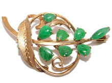 Load image into Gallery viewer, Vintage Floral Green Jade Brooch in 14k Yellow Gold
