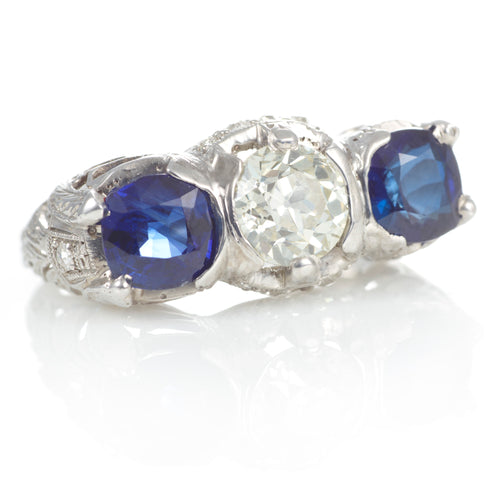 Art Deco Diamond and Sapphire Vintage Ring in Platinum