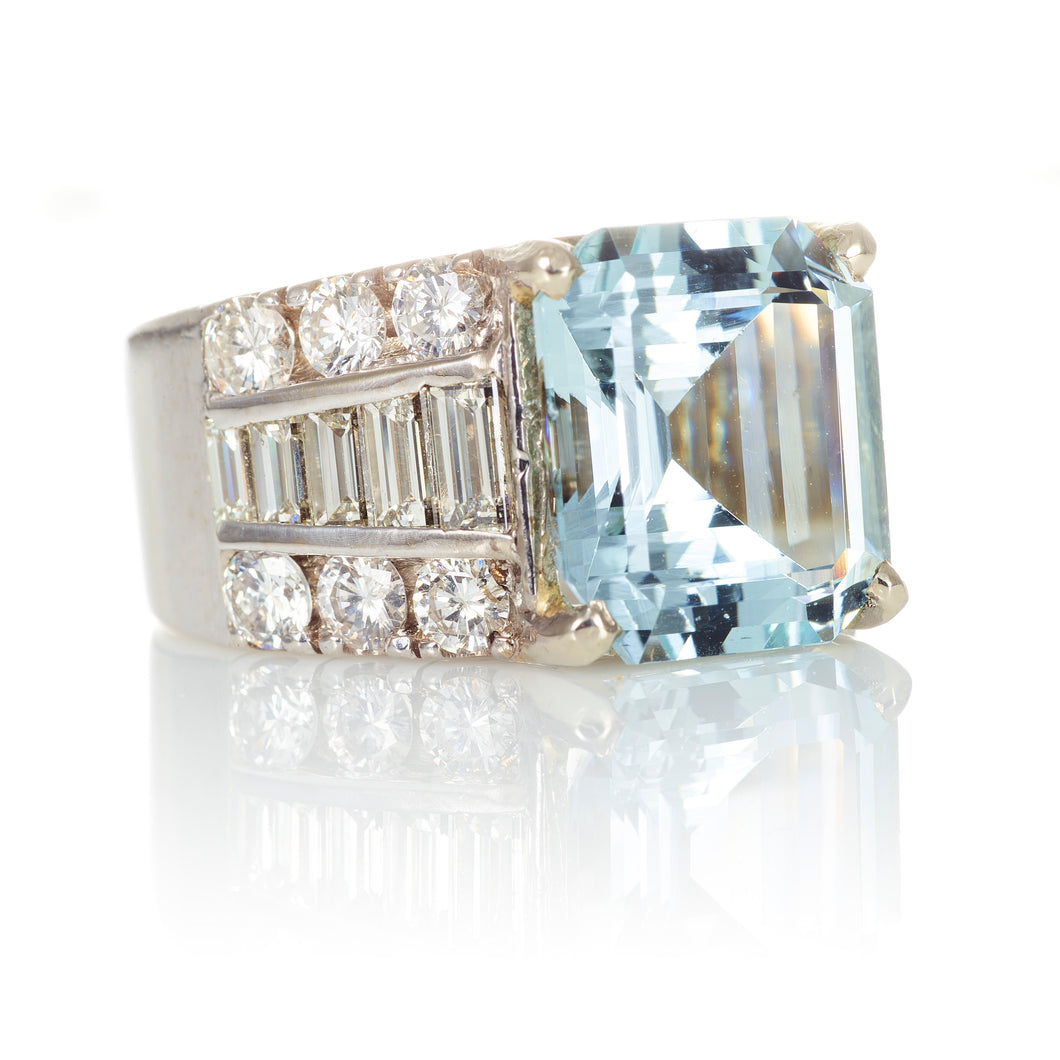 Emerald Cut Aquamarine Ring with Baguette and Round Diamonds in 18k White Gold