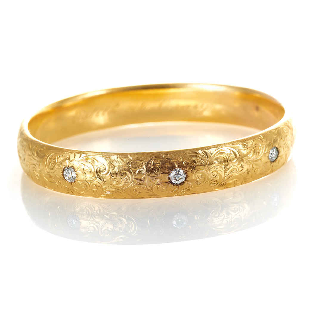10k Yellow Gold Tubed Bangle Bracelet with Diamonds
