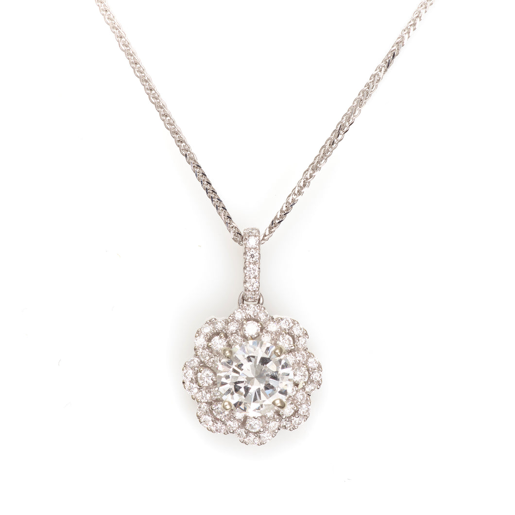 14K White Gold Round Diamond Pendant Necklace
