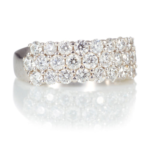 Round Cut Diamond Band Ring