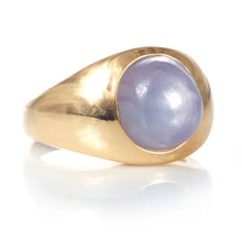Load image into Gallery viewer, Custom-Made Star Sapphire 14k Yellow Gold Men&#39;s Ring with a Hammered Finish
