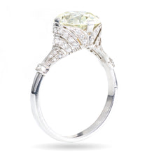 Load image into Gallery viewer, Vintage Round Cut Diamond Ring in Platinum
