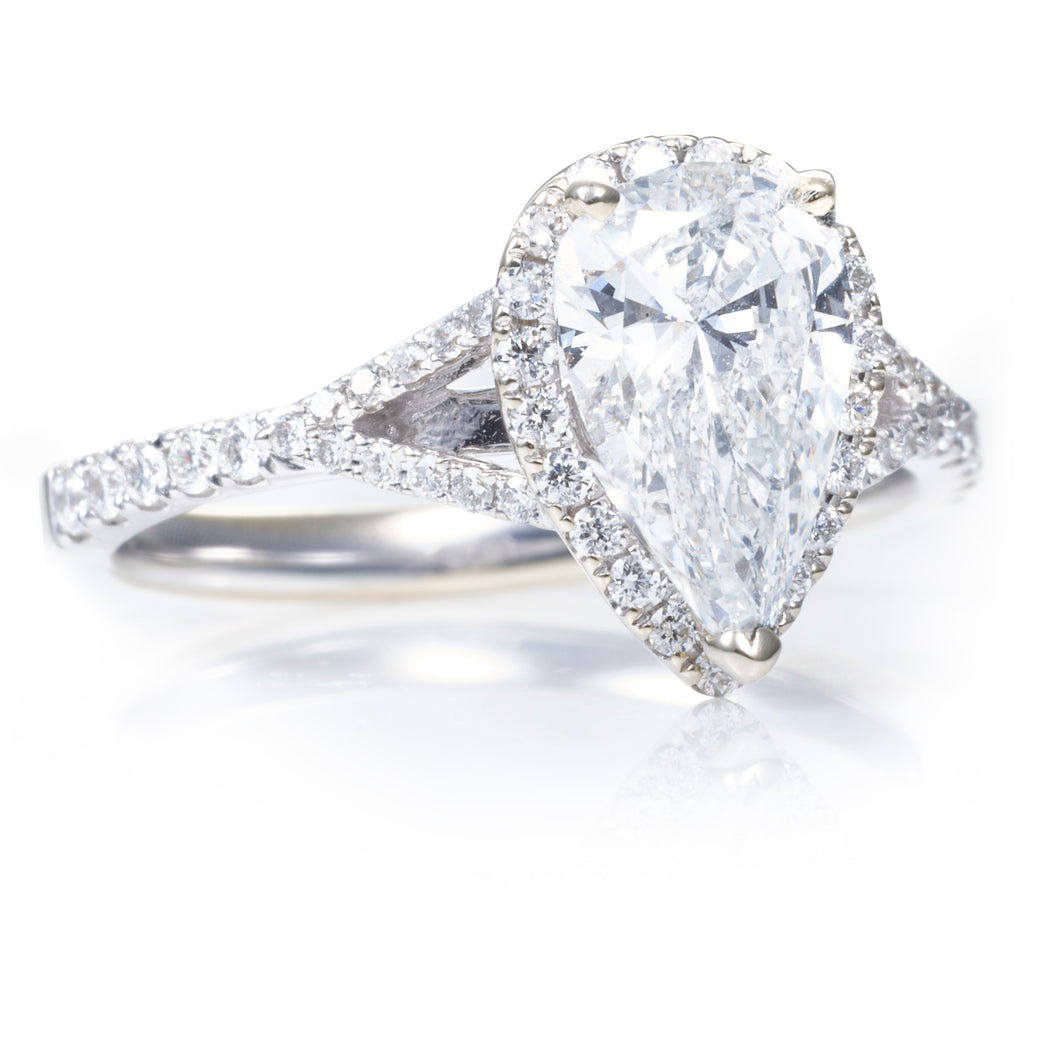 Pear Shaped Diamond Ring in 14k White Gold