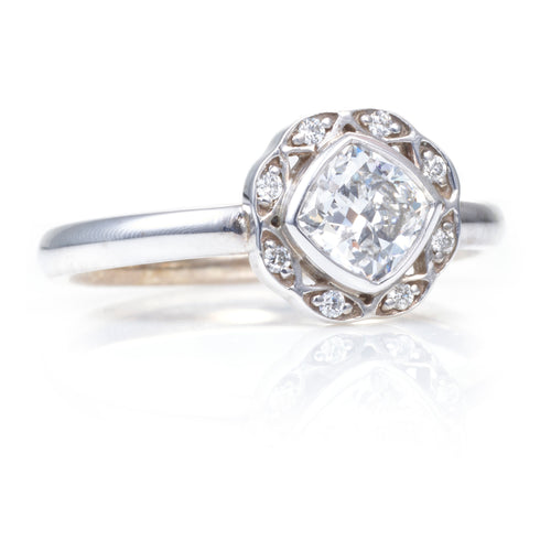 14k White Gold Diamond Ring