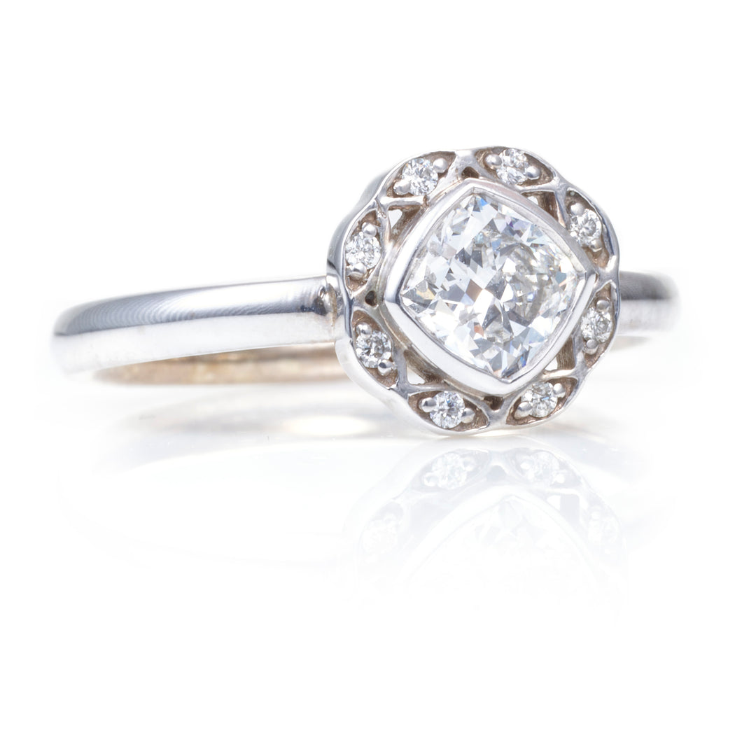 14k White Gold Diamond Ring