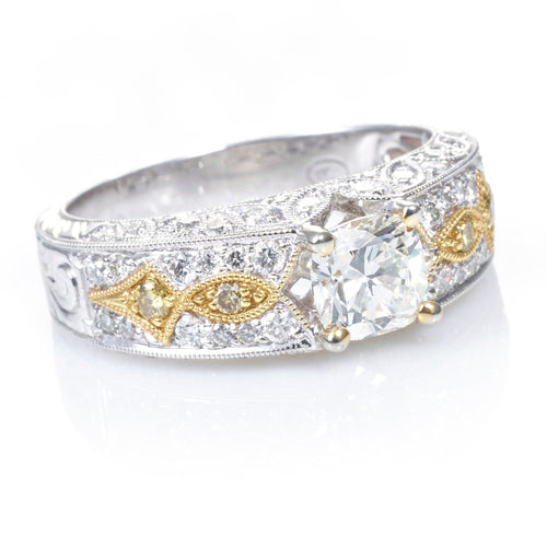 18k White & Yellow Gold Diamond Ring